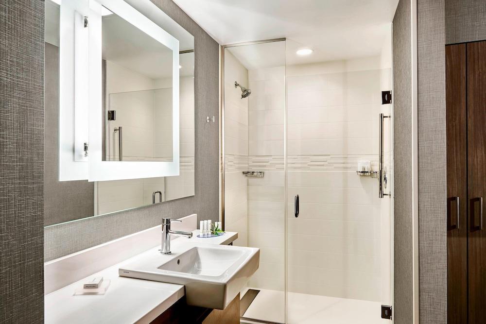 Springhill Suites Dallas Dfw Airport South/Centreport Форт-Уэрт Экстерьер фото