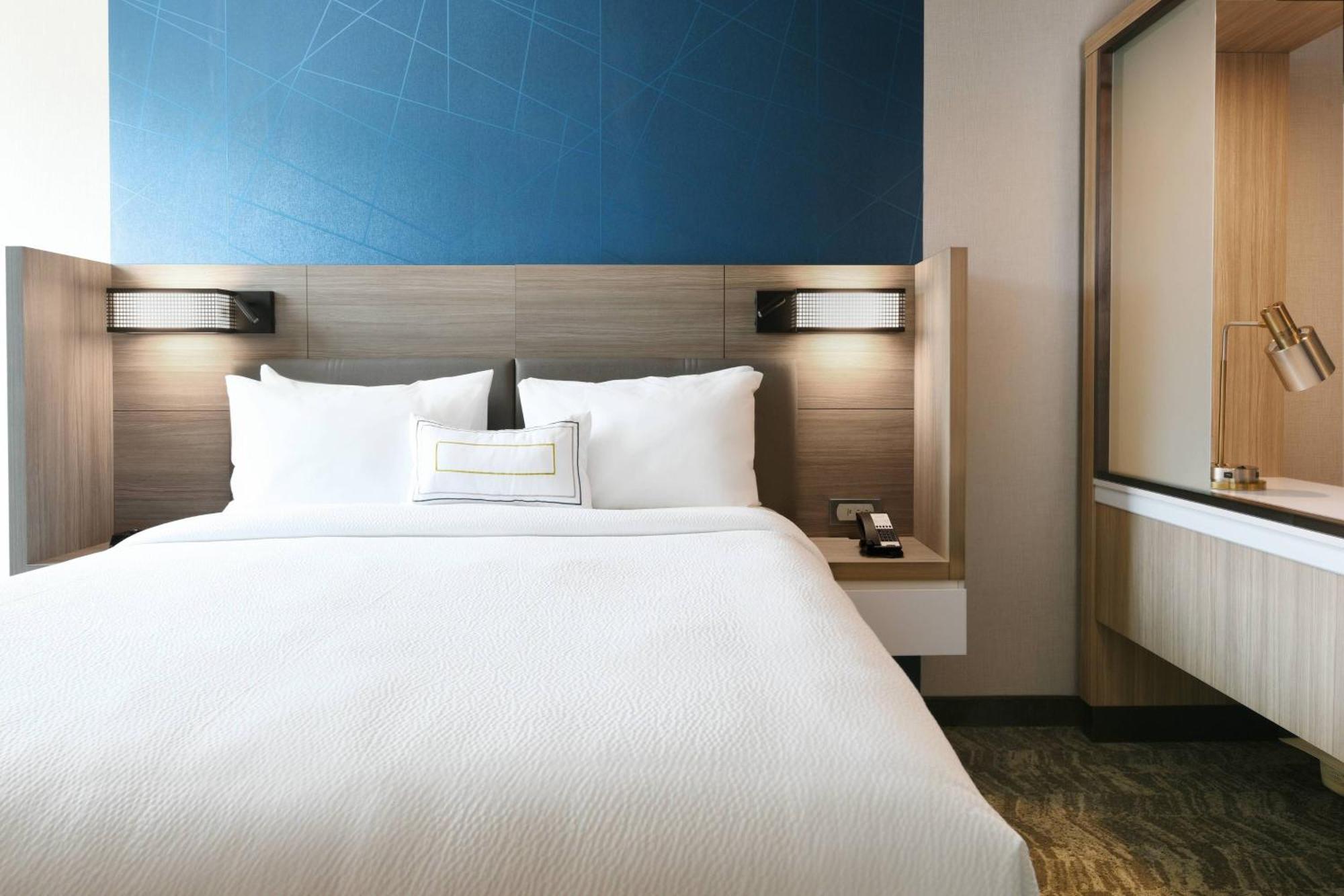 Springhill Suites Dallas Dfw Airport South/Centreport Форт-Уэрт Экстерьер фото